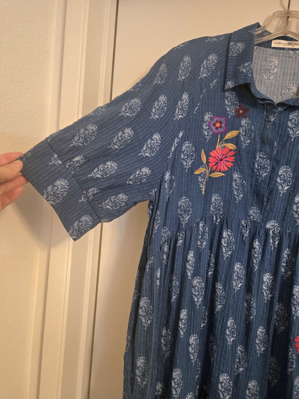NATURAL LIFE Becca Teal Floral Embroidered Midi Dress - Picture 7 of 8